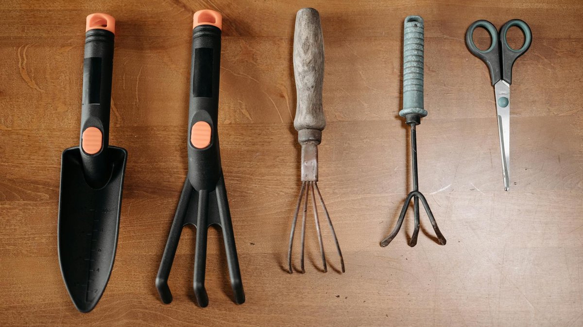 gardening tools