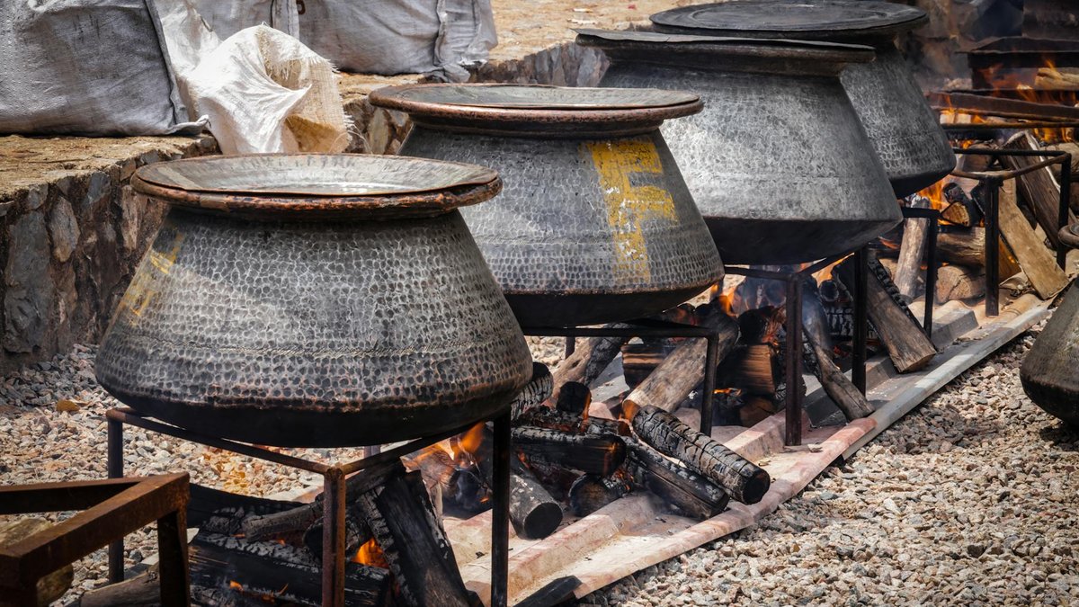 charcoal drainage pots