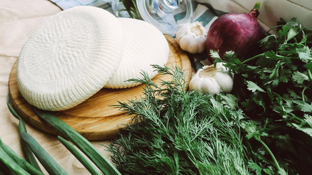 dill and onion